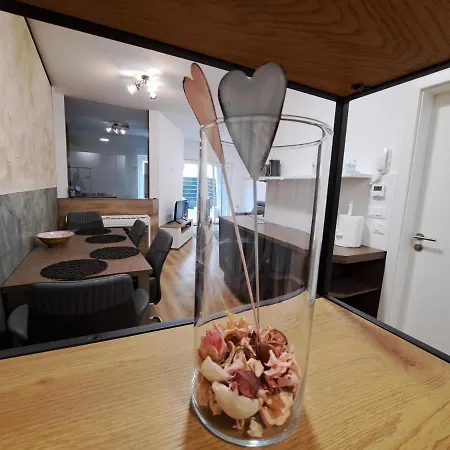 Stunning New With Free Parking Near City Centre Любляна