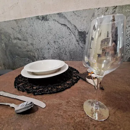 Stunning New With Free Parking Near City Centre Lubiana